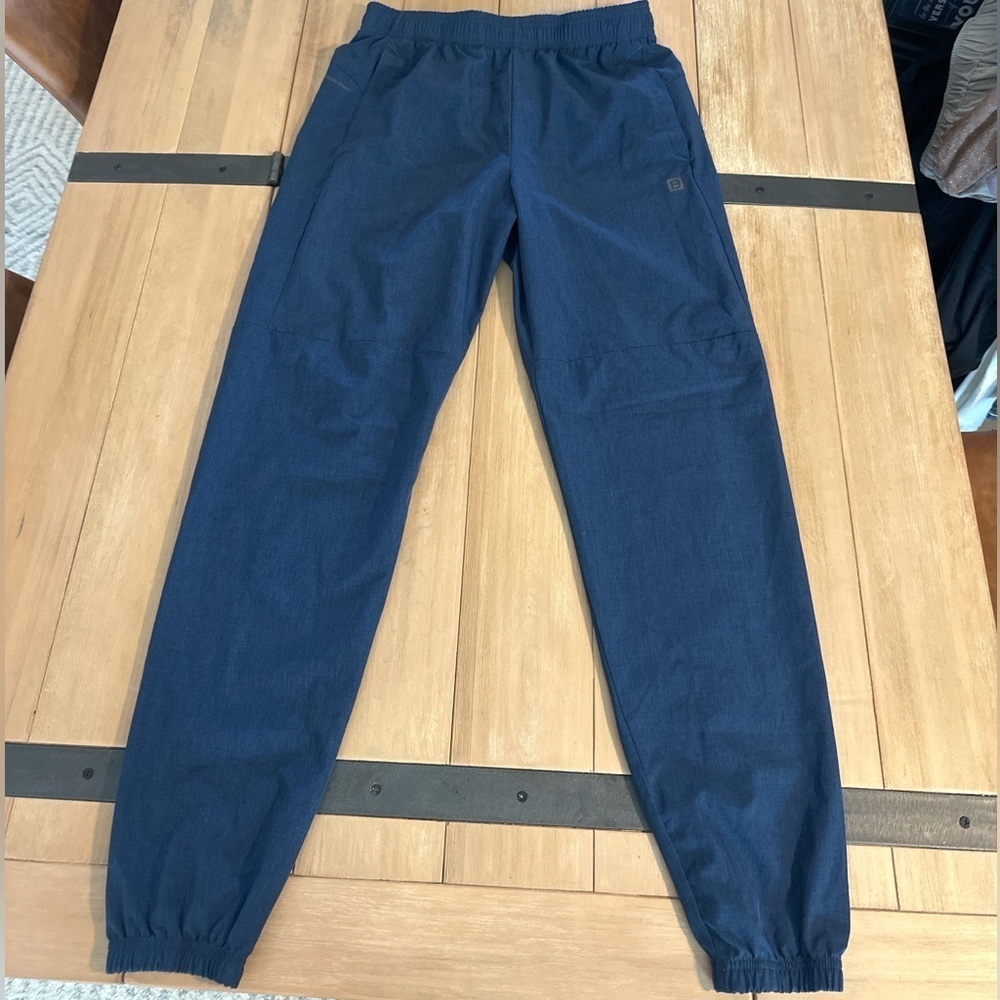 Layer 8 Men's Navy Joggers Small NWOT Heathered Blue drawstring waist quick dry